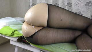 Fucked ketat pantat langkah kakak di pantyhose