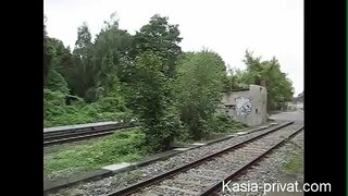 Alemaniako hariy amateur benetako pissing Publikoa