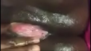 Igra wit dat čokolada mokro muco