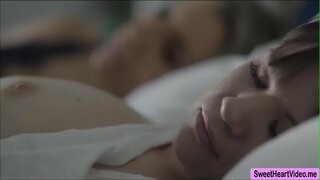 ȉ�莉森*雷是与阿什利大火和他们喜欢舔他们的猫